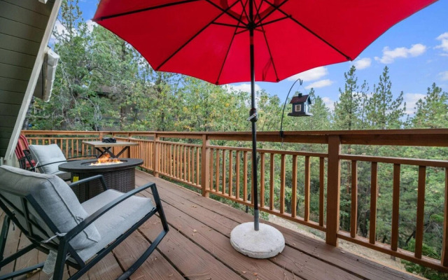 Eagle's Crest at Moonridge