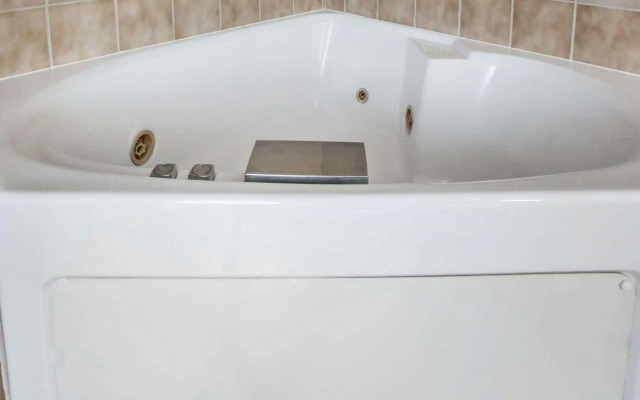 Comfort Inn & Suites Jackson - West Bend