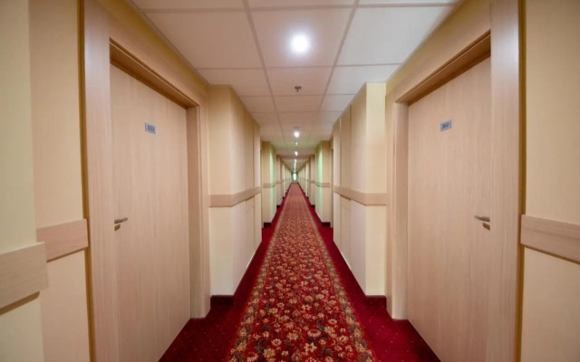Hotel500 Tarnowo Podgorne