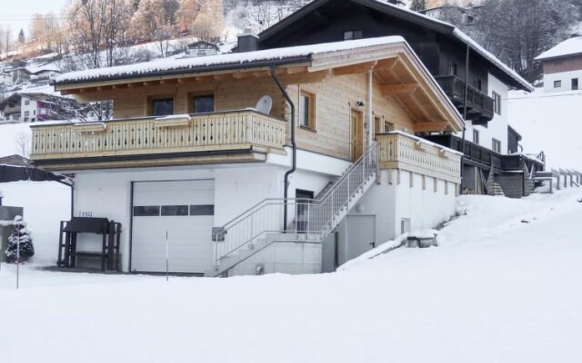 Hüttenzauber Tirol Försterhäusl am Wildenbach