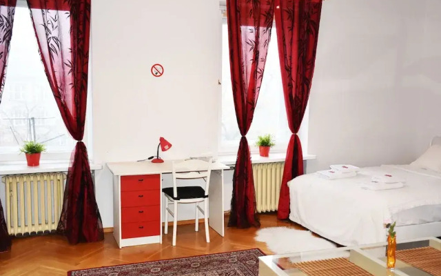 West Apartments Mazowiecka 7