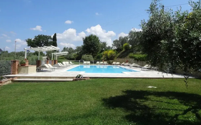 Apartment in Volterra With Panoramic Views