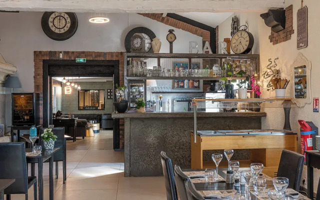 Hôtel Restaurant L'Horloge Gourmande