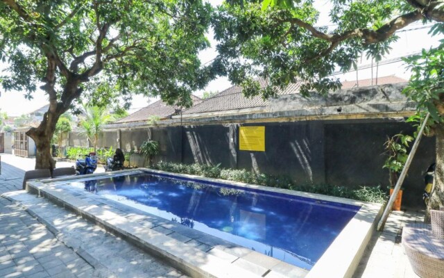 Pudak Sari Homestay by ZUZU