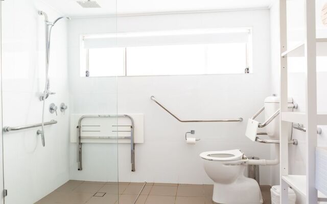 Beach & Bay Holiday House