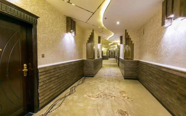 Lambert ApartHotel