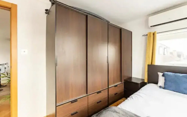 Highfield Avenue Cozy Apartment in London