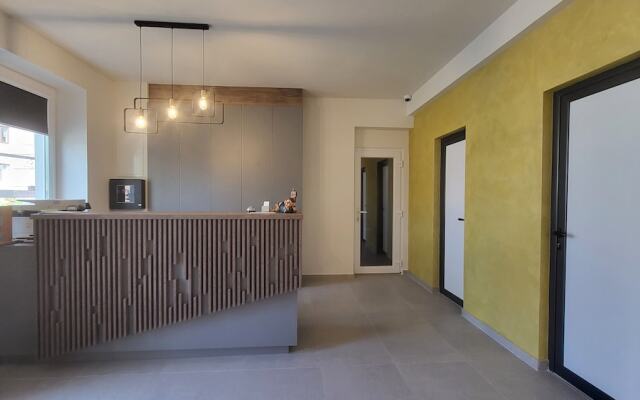 XO Residence