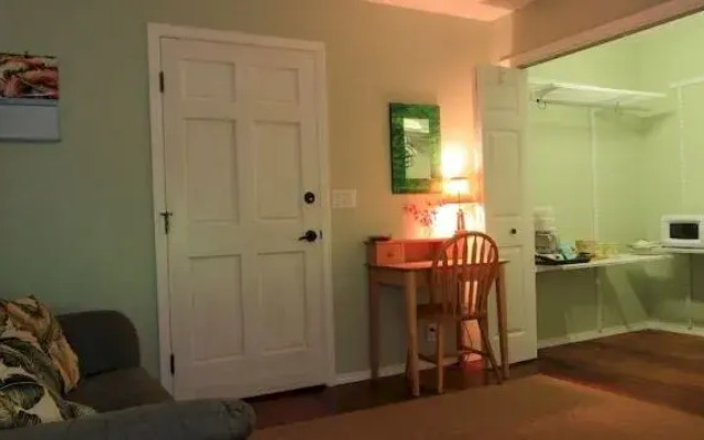 Ohia House Bed & Breakfast