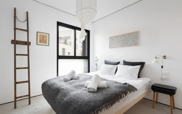 Elegant 2BD Apartment in Jaffa Area