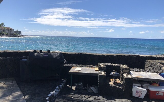 Kona Tiki Hotel
