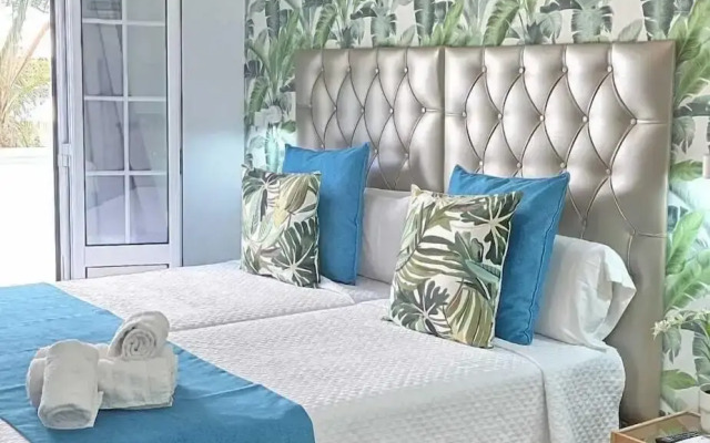 Candisol Cozy Inns