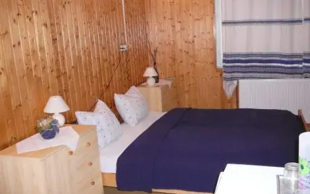 Horvátkert Guesthouse