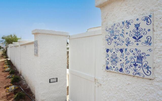 Trullo e appartamenti al mare