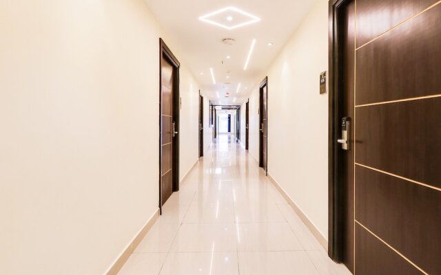 Fabhotel Prime Ravila Grand