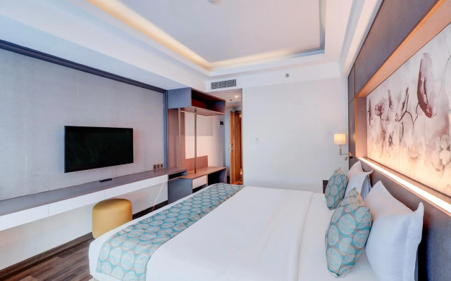 Sunday Hotel Arshika Sunset Road