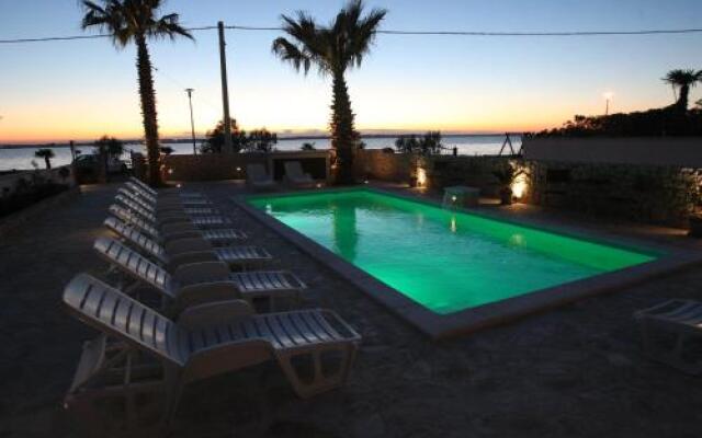 Sea View Apartments Nina