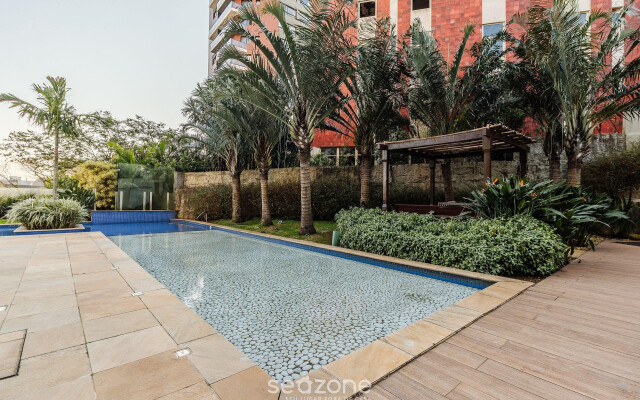 Loft de Luxo c/bela Vista no Petrópolis AHO1402