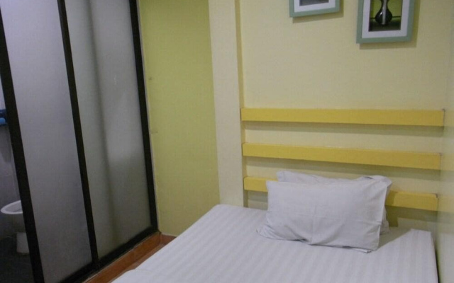 NIDA Rooms Shah Alam Plumbum Select at Ev World Hotel Seksyen 7 Shah A – Guest Rooms – Shah Alam
