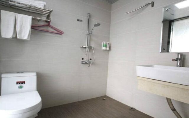 Guilin Shuangyong Business Hotel