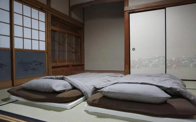 Traditional Japanese style house【SHIZUKU-tei】