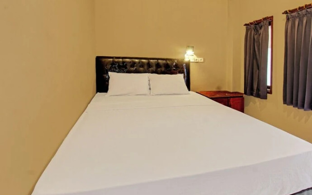 Capital O 92747 Ombak Cafe & Homestay