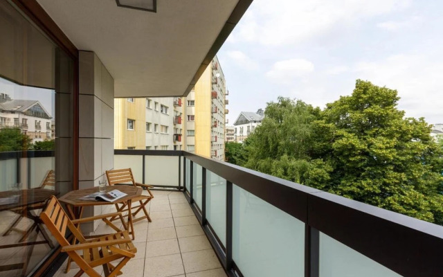 Modern apartment with pool