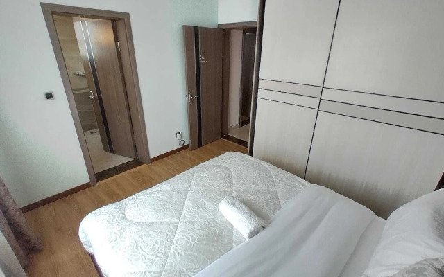 Lux Suites Vesta Gardens Apartments