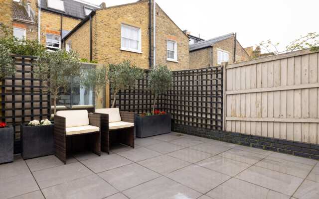 The Fulham Nook - Modern & Stunning 4BDR Home with Garden