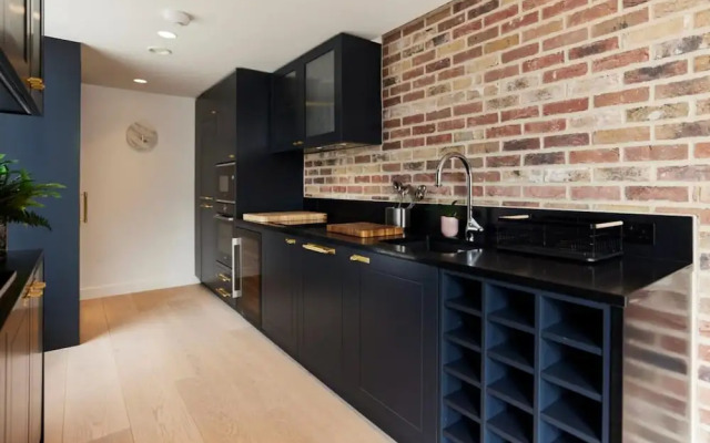 The Soho Penthouse Charming 3bdr Penthouse With Terrace