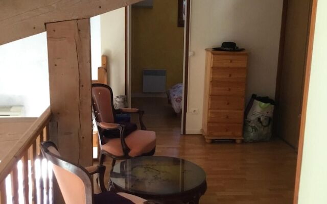 House With 2 Bedrooms in Gonfaron, With Enclosed Garden and Wifi - 30 km From the Beach