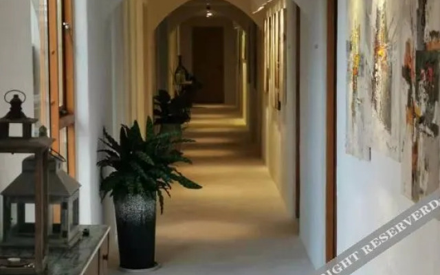 Zhi Lan Qiu Lakeside Homestay