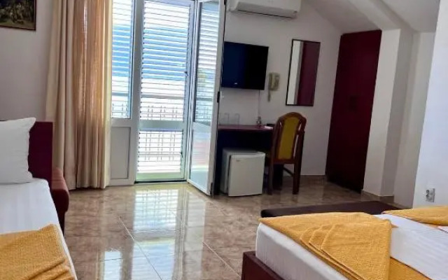 Hotel Max