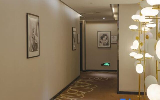 Xana Hotelle·Guangzhou Tianhe Park Zhongshan Avenue