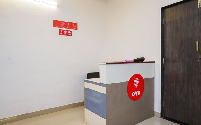 OYO 19924 Royal Inn