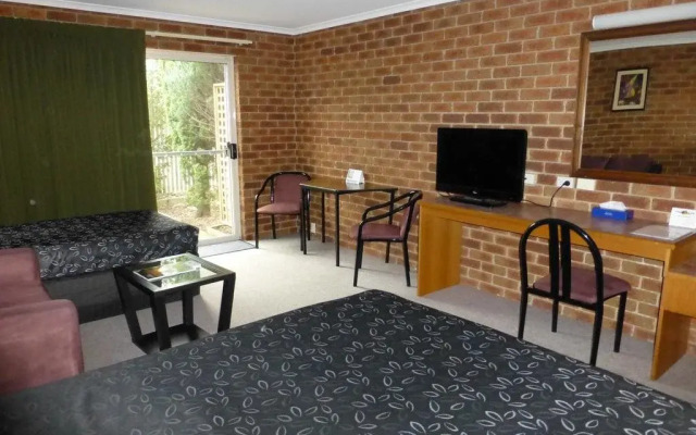 Inverloch Central Motor Inn