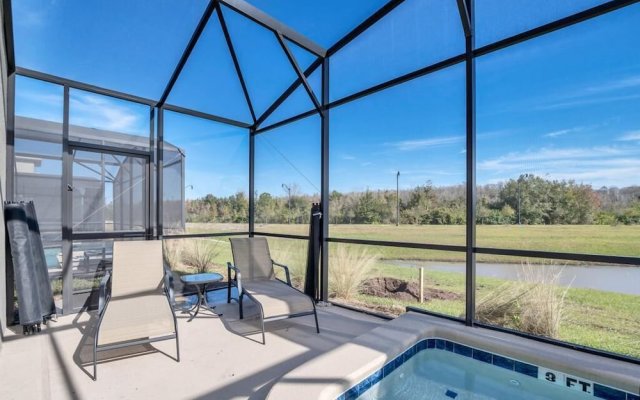 2797 BD - Storey Lake - Luxury 5 Bed Villa Private Pool