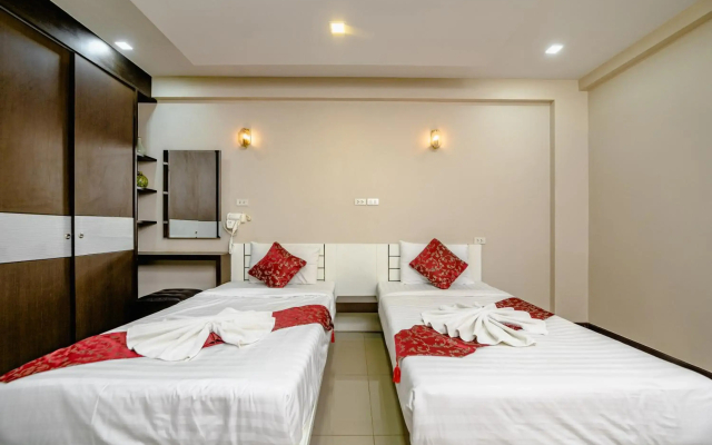 Gold Airport Suites