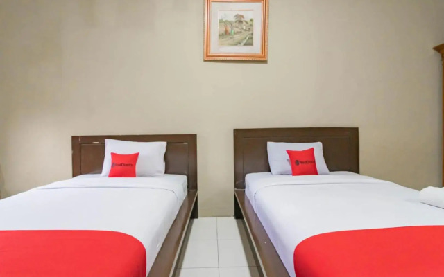 OYO 867 Bettah Coba Homestay