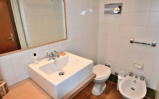 Greenery Loft With Lake View