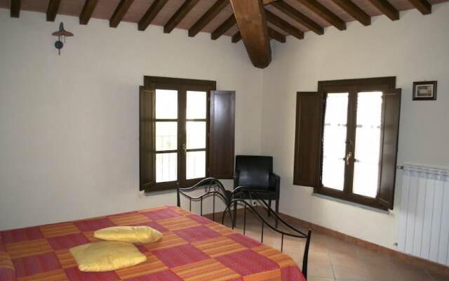 Giuly Rosselmini Residence