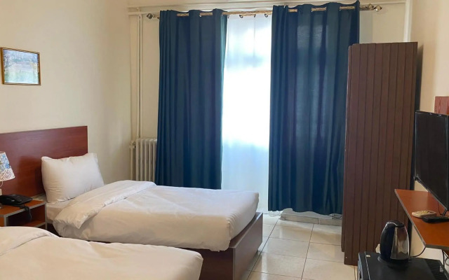 New Park Hotel
