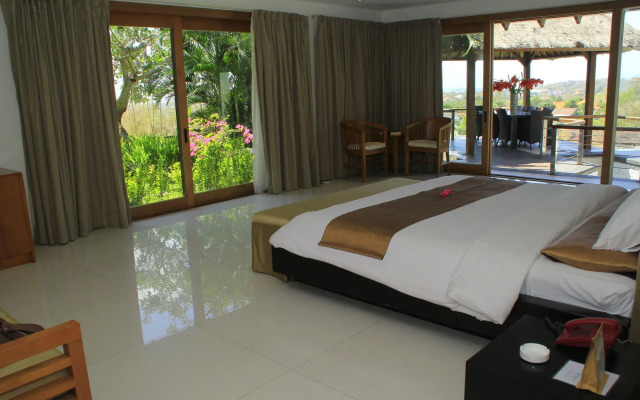 Villa Hening Boutique Hotel
