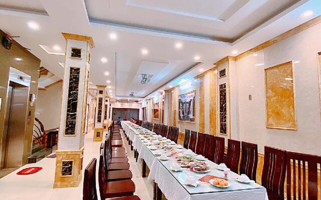 Anh Minh Hotel