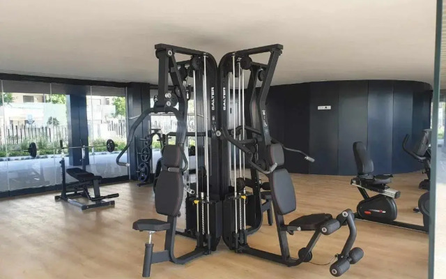 Espectacular bajo con jardín en 1ª línea de playa