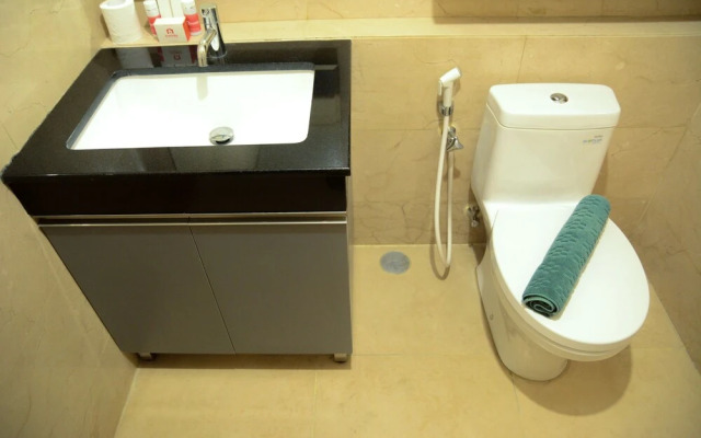 Exclusive L'Avenue Apartment