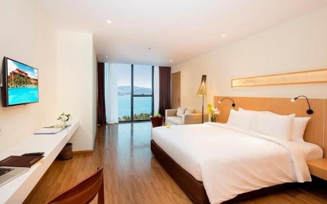 Starcity Hotel & Condotel Beachfront Nha Trang