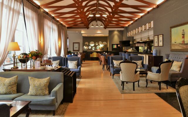 The Commodore Hotel