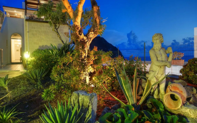 Room in B&B - Ischia With Breathtaking Views, Near Poseidon for 3