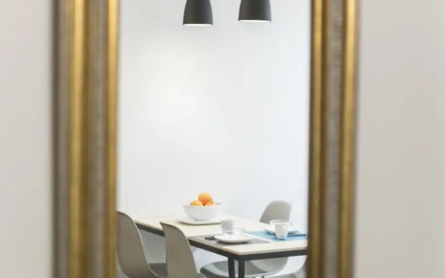 Centrally Located Flat with 1 Bedroom
